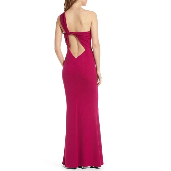 Katie May Edgy Cutout One Shoulder Gown Magenta Size M NWT - Picture 5 of 12